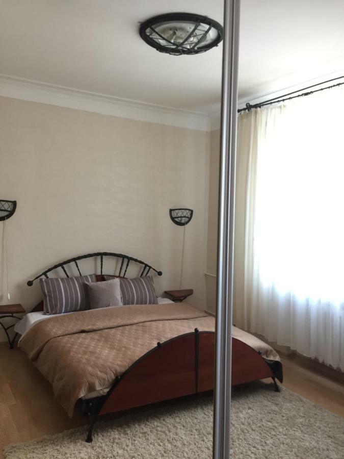 Old Town Apartament Šiauliai Dış mekan fotoğraf