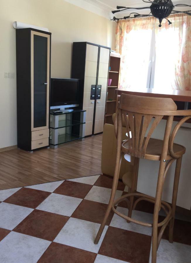 Old Town Apartament Šiauliai Dış mekan fotoğraf