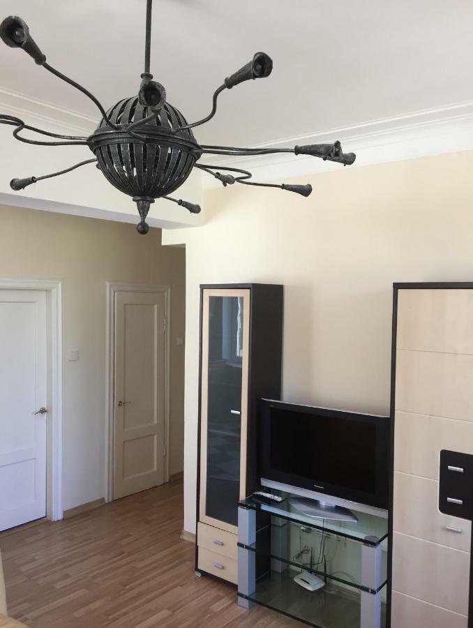 Old Town Apartament Šiauliai Dış mekan fotoğraf